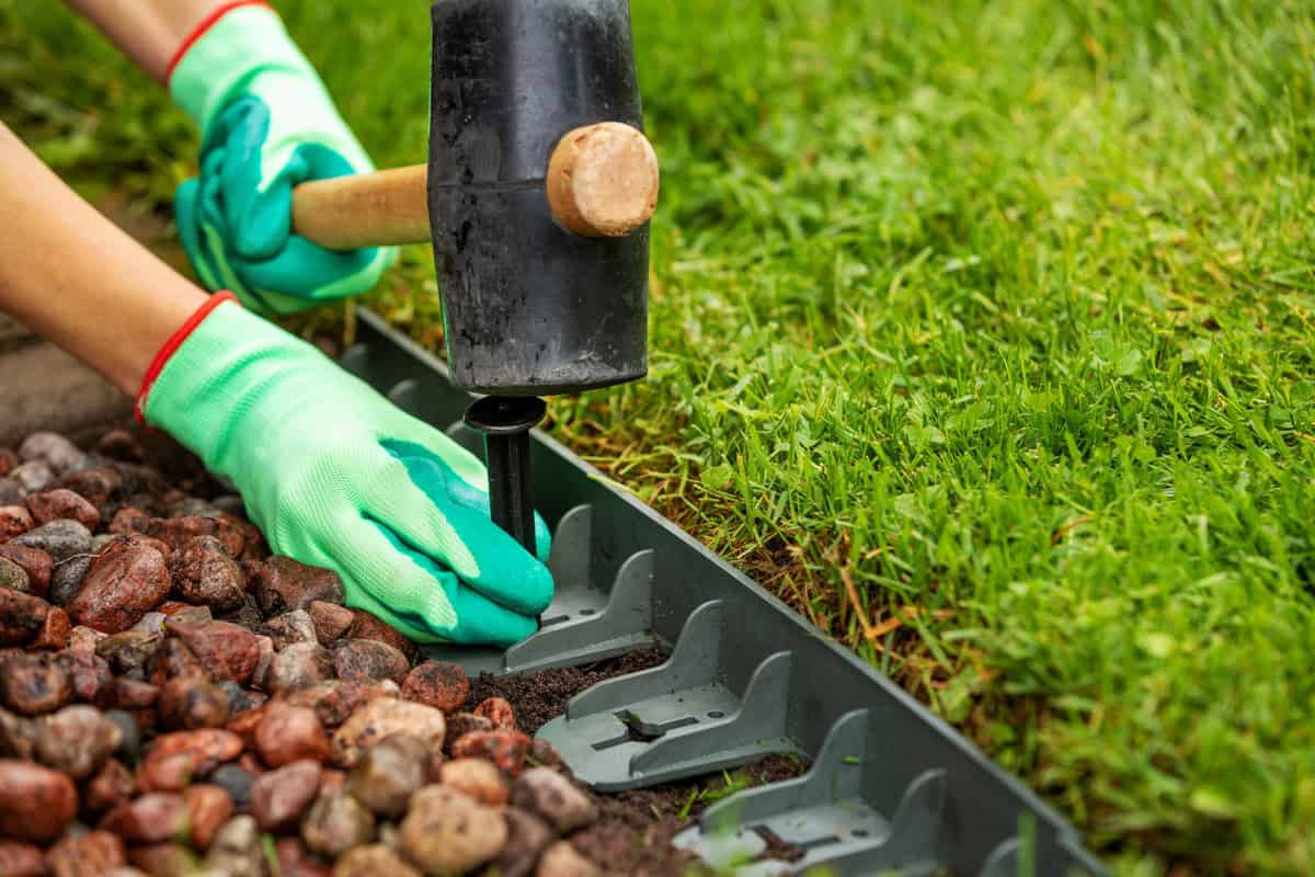 10 Bezaubernde Ideen für Gartenumrandungen, die zu jedem Stil passen