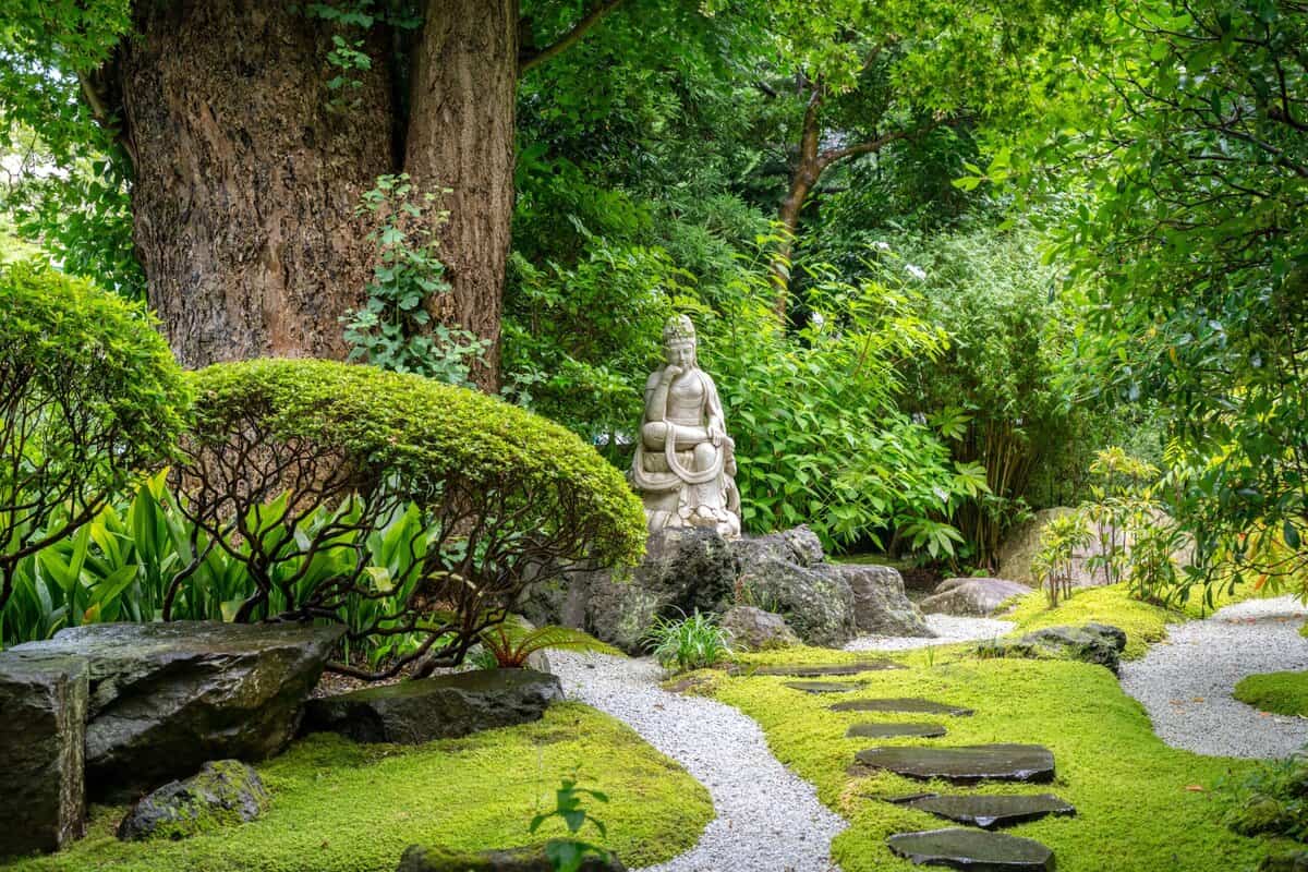 12 Ruhige Zen-Gartenkonzepte, die Ihren Garten neu beleben