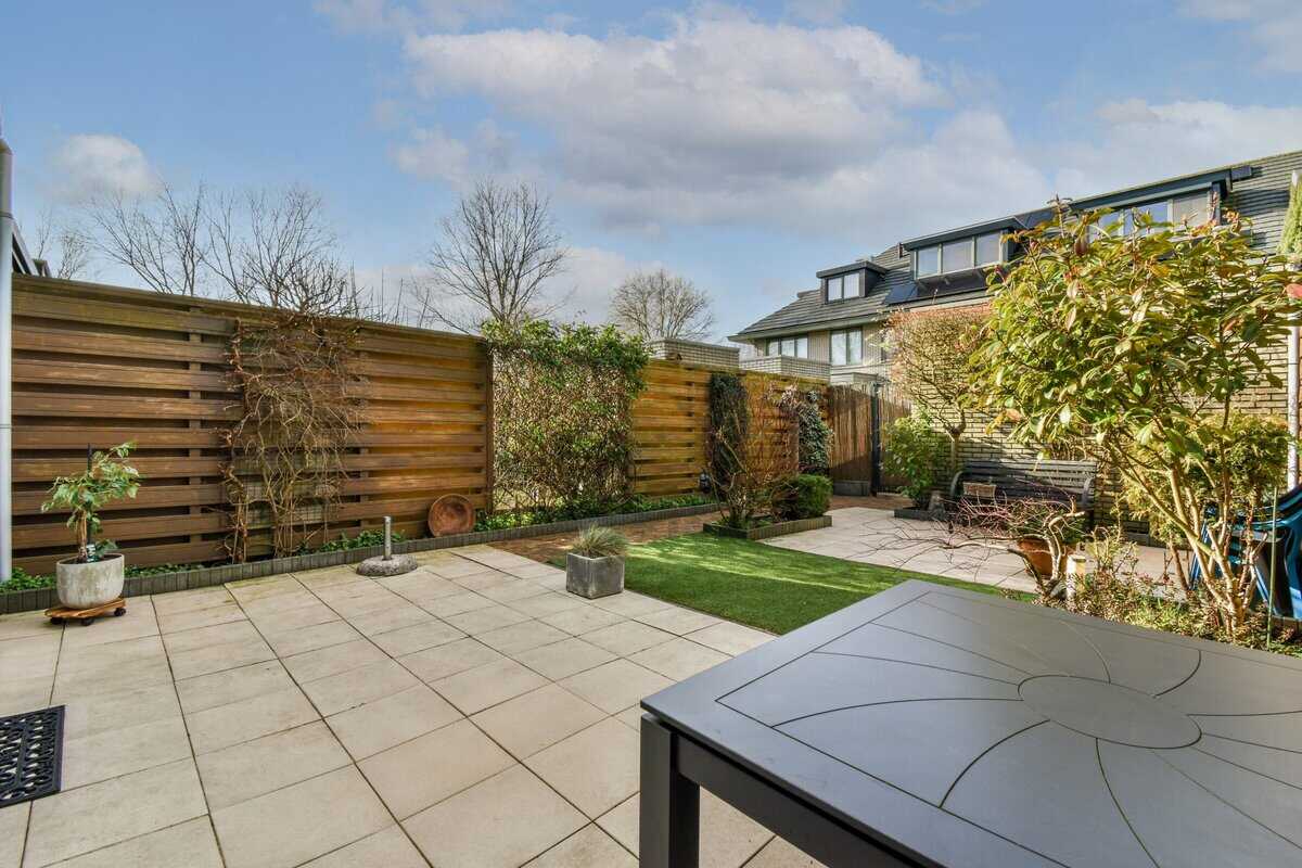 Möchten Sie Ihre Terrasse verschönern? Entdecken Sie diese 20 Pflanzen, die Ihre besten Verbündeten sind!